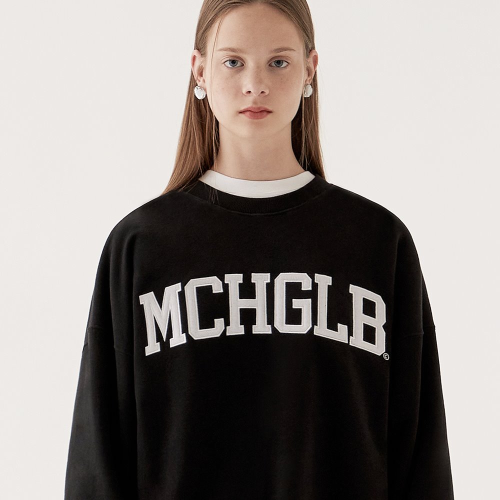 MCHGLB 아플리케 스웨트셔츠 (블랙)